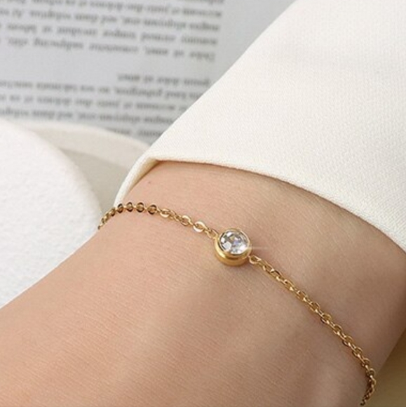 NEW 18k Yellow Gold | 925 Sterling Bezel Set Diamond Solitaire Bracelet - Picture 2 of 16